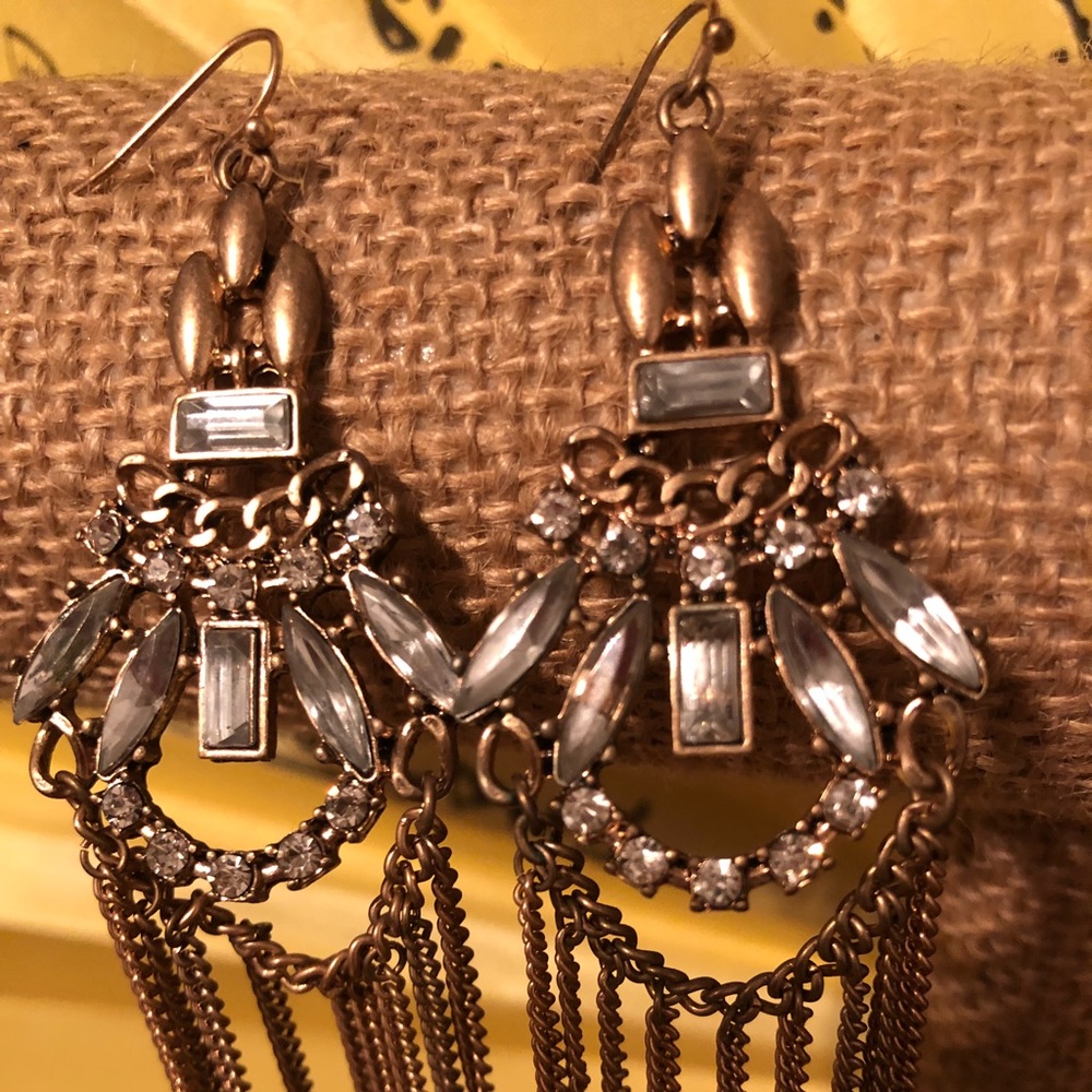 Chandelier earrings